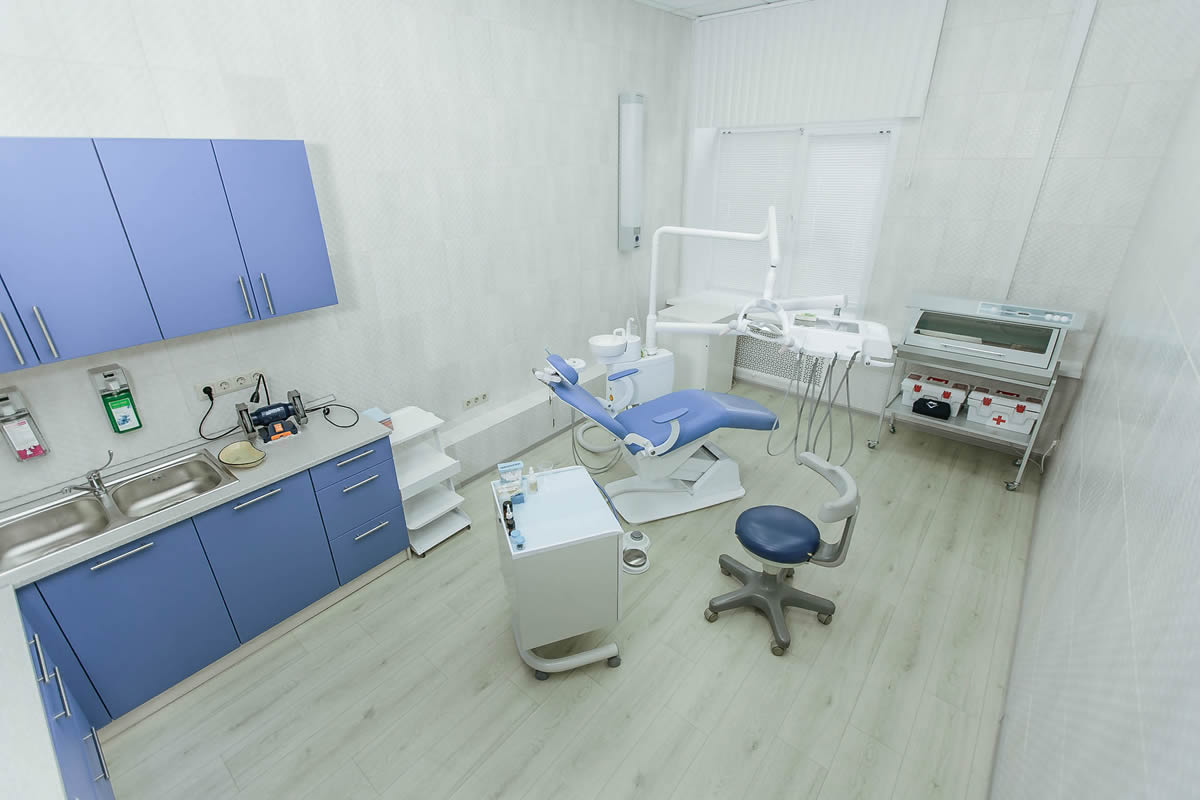 Кабинет стоматолога-ортодонта на Красноярском рабочем